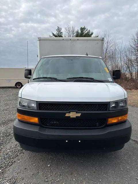 2023 Chevrolet Express Cutaway Work Van