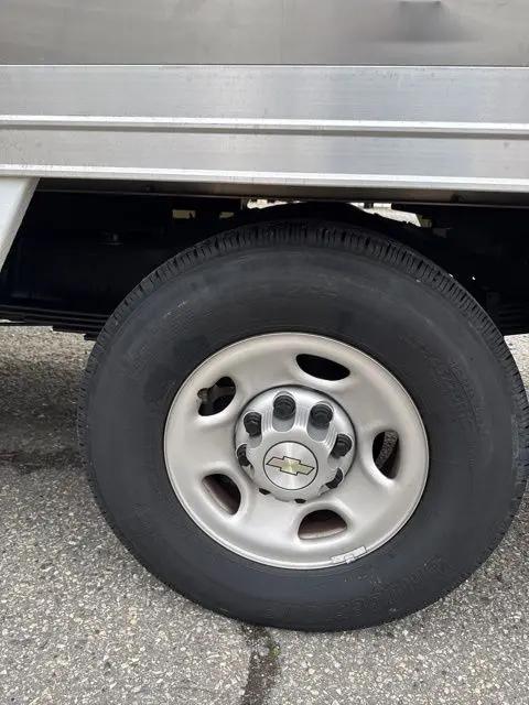 2023 Chevrolet Express Cutaway Work Van