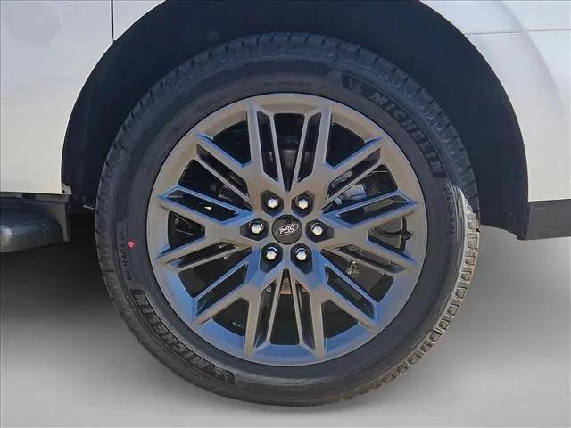 2026 Ford Expedition Max Platinum MAX