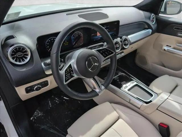 2025 Mercedes-Benz GLB 4MATIC