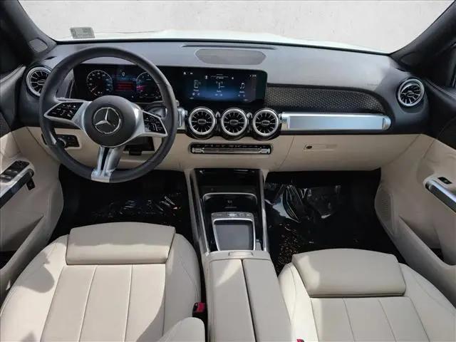 2025 Mercedes-Benz GLB 4MATIC