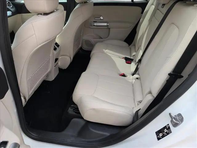 2025 Mercedes-Benz GLB 4MATIC