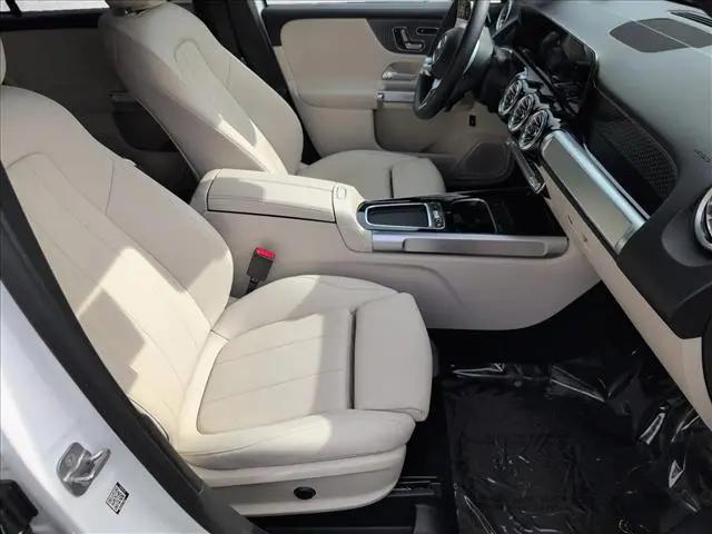 2025 Mercedes-Benz GLB 4MATIC