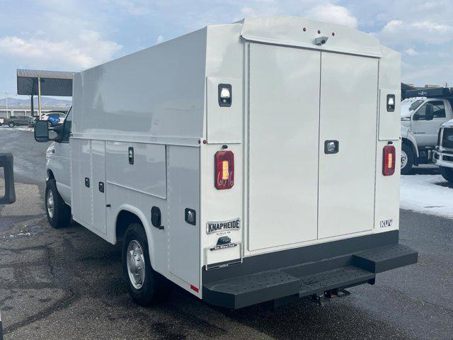 2026 Ford E-350 Cutaway Base