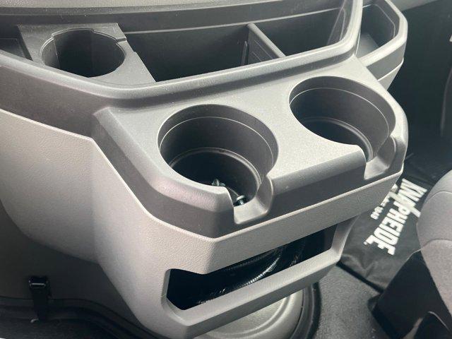 2026 Ford E-350 Cutaway Base