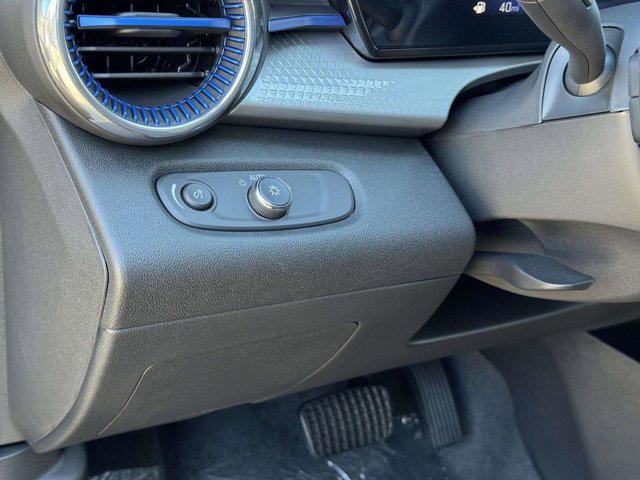 2026 Chevrolet Trax FWD LT