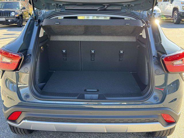 2026 Chevrolet Trax FWD LT