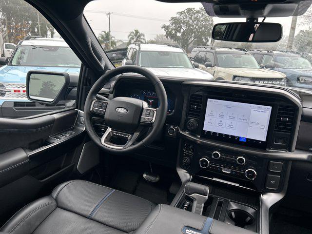 2025 Ford F-150 Platinum 4WD SuperCrew 5.5' Box