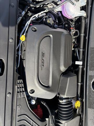 2026 Chrysler Pacifica Select AWD