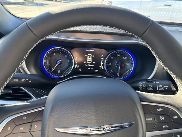 2026 Chrysler Pacifica Select AWD