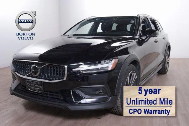 2025 Volvo V60 Cross Country B5 Plus for sale in Golden Valley, MN