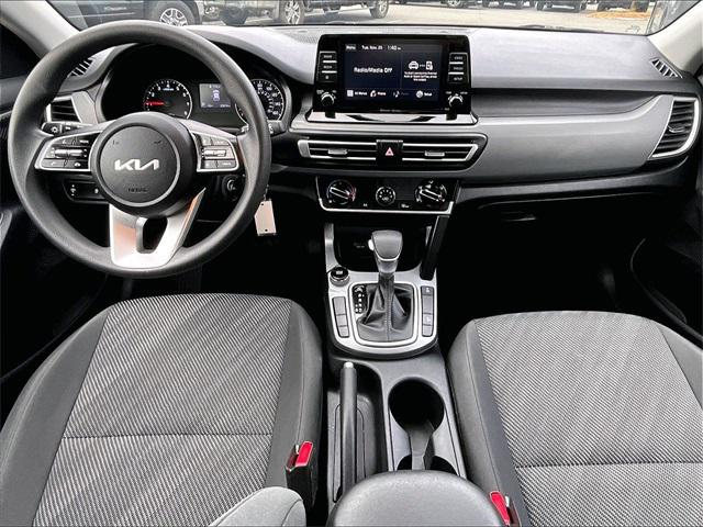 2023 Kia Seltos LX