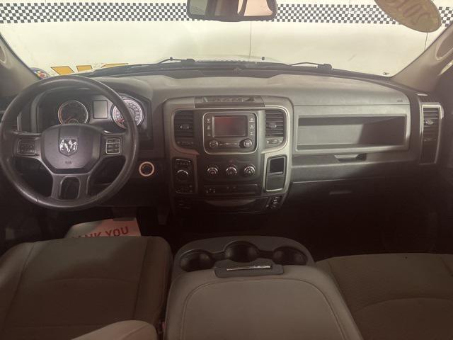 2018 RAM 1500 Express Quad Cab 4x4 64 Box