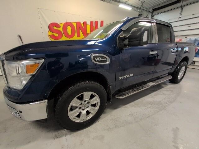 2017 Nissan TITAN SV 2017 Nissan TITAN SV