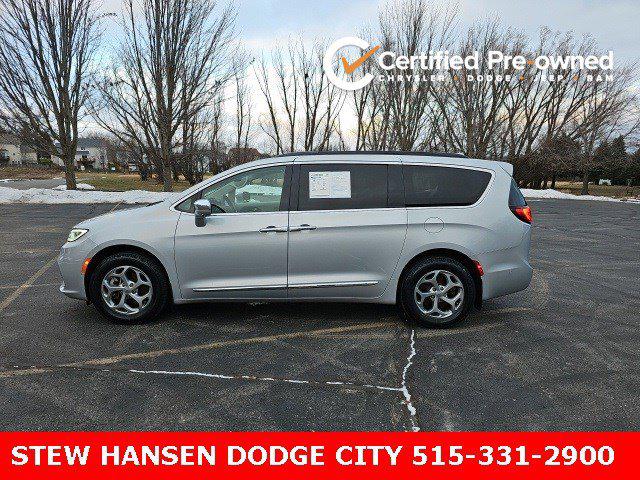 2022 Chrysler Pacifica Limited AWD