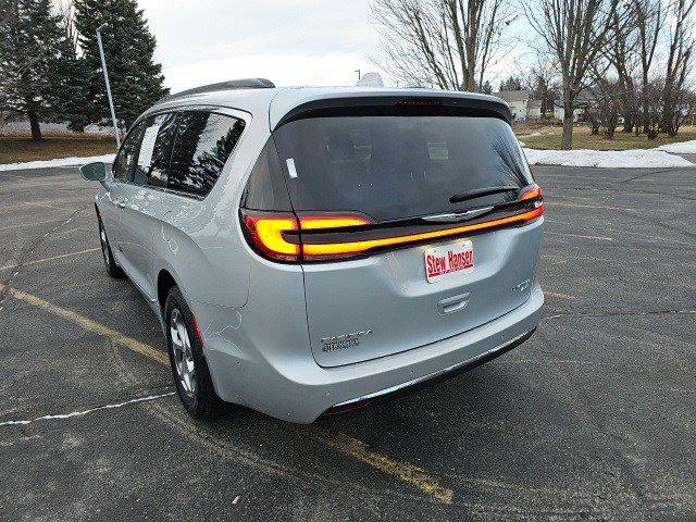2022 Chrysler Pacifica Limited AWD