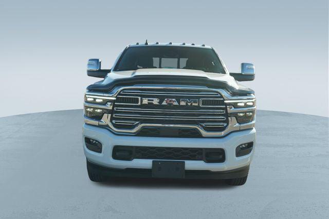 2026 RAM 3500 Laramie Crew Cab 4x4 8 Box