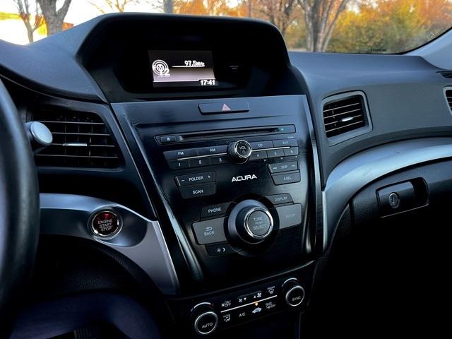 2016 Acura ILX 4dr Sdn