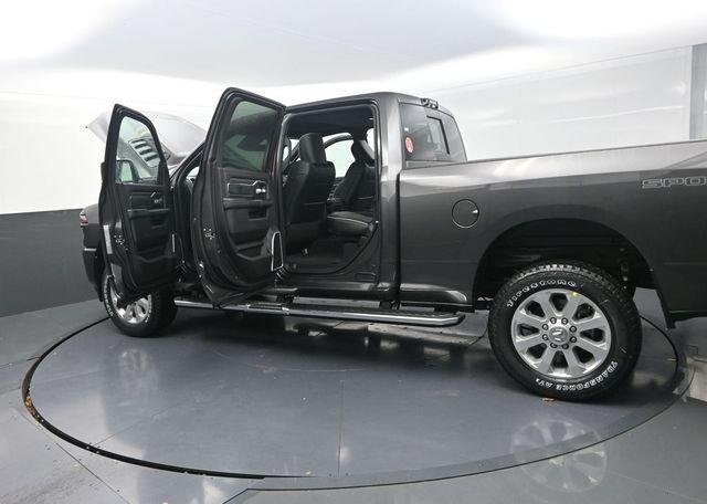 2026 Ram 2500 Laramie Crew Cab 4x4 6'4" Box