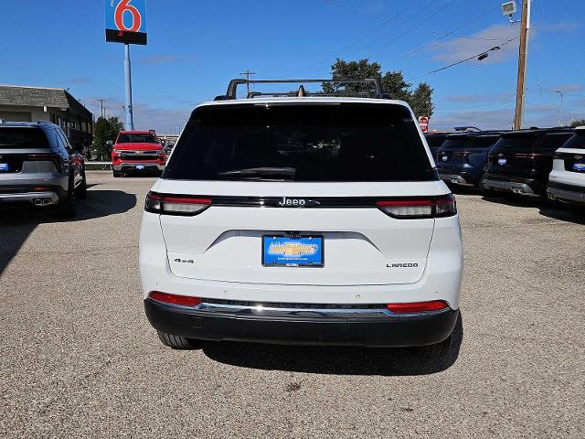 2023 Jeep Grand Cherokee Laredo 4x4