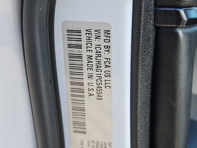 2023 Jeep Grand Cherokee Laredo 4x4