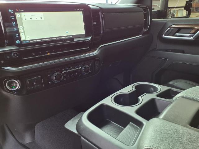 2024 Chevrolet Silverado 3500HD 4WD Crew Cab Long Bed LT