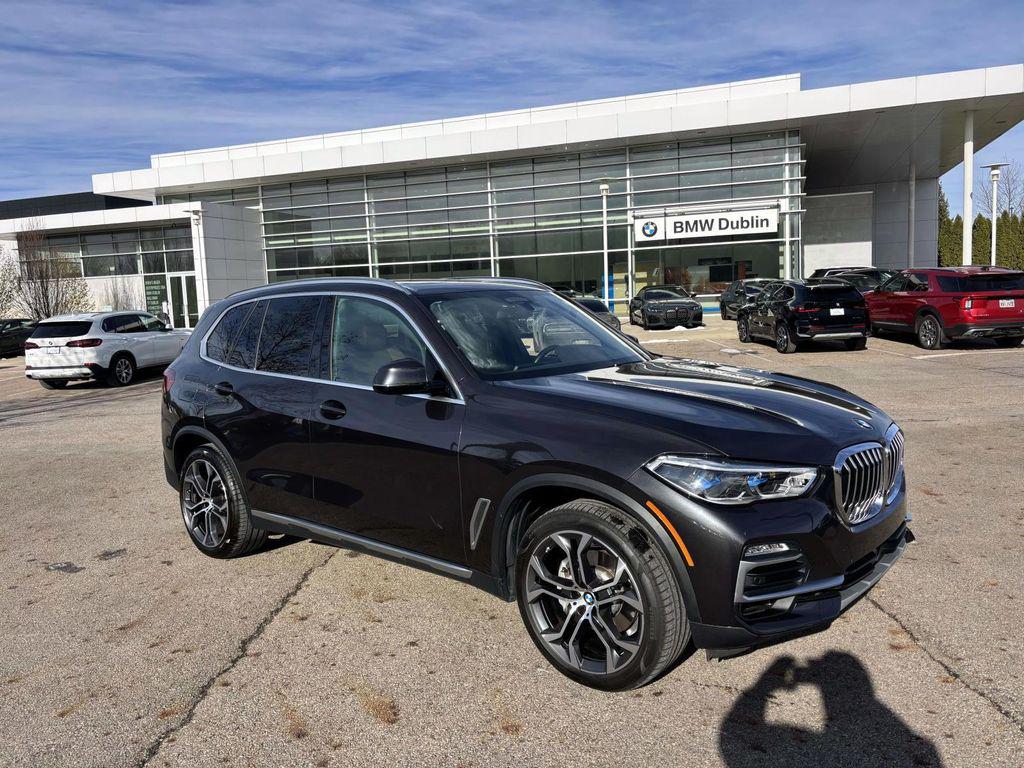 2021 BMW X5 40i's photo