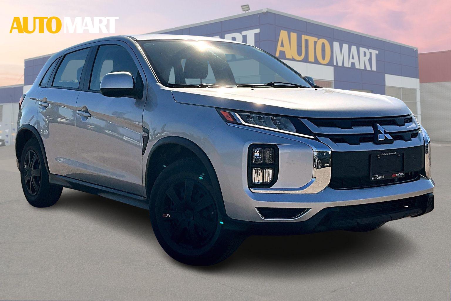 2022 Mitsubishi RVR ES AWC