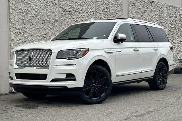 /2024 Lincoln Navigator