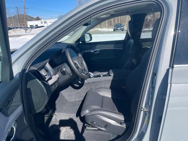 2026 Volvo XC90 Ultra, B6 AWD Gas (mild hybrid), Gasoline, Bright, 7 Seats