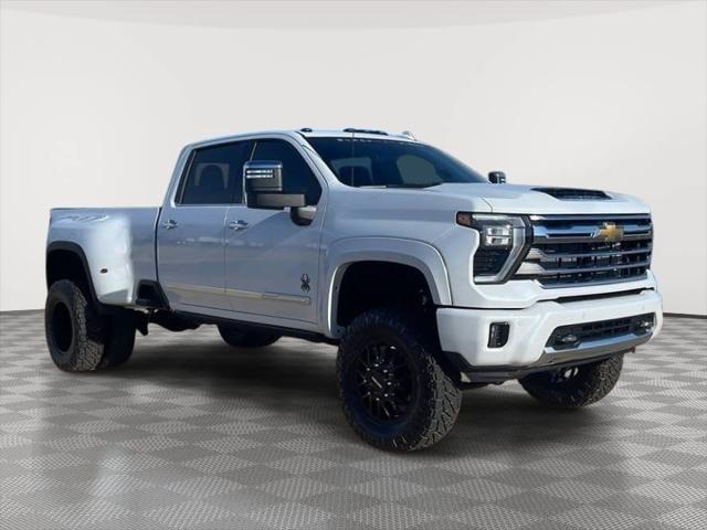 2026 Chevrolet Silverado 3500HD Crew Cab, Long Bed, High Country Dual Rear Wheel, RWD for sale in Perry, OK