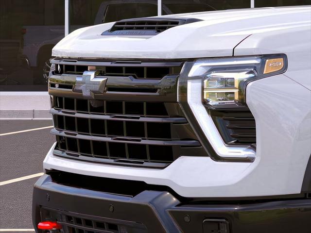 2025 Chevrolet Silverado 2500HD 4WD Crew Cab Long Bed LT