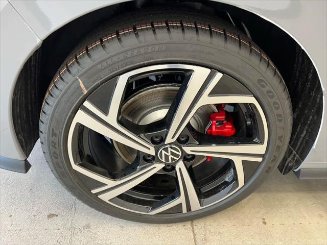 2026 Volkswagen Golf GTI SE