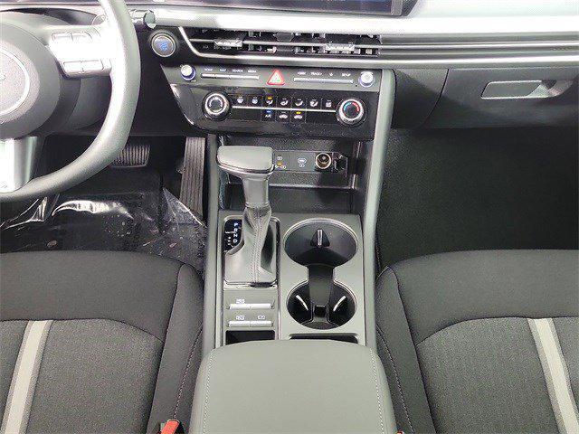 2025 Hyundai Sonata SE