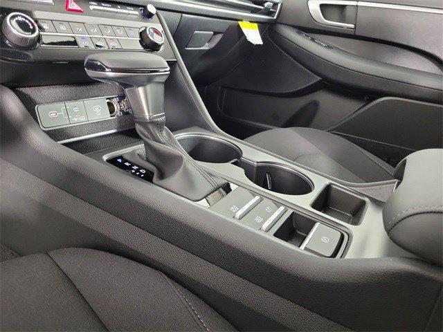 2025 Hyundai Sonata SE
