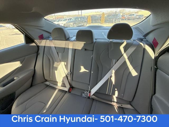 2026 Hyundai Elantra SEL Sport Premium
