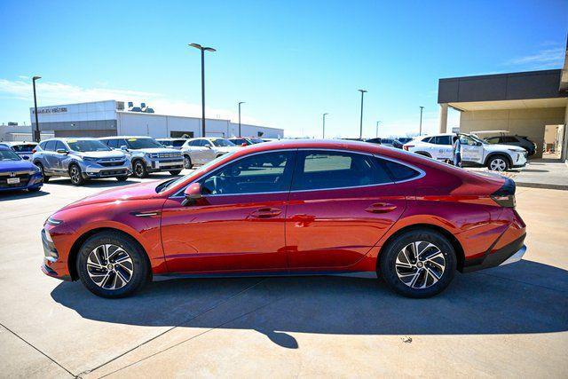 2026 Hyundai Sonata Hybrid Blue