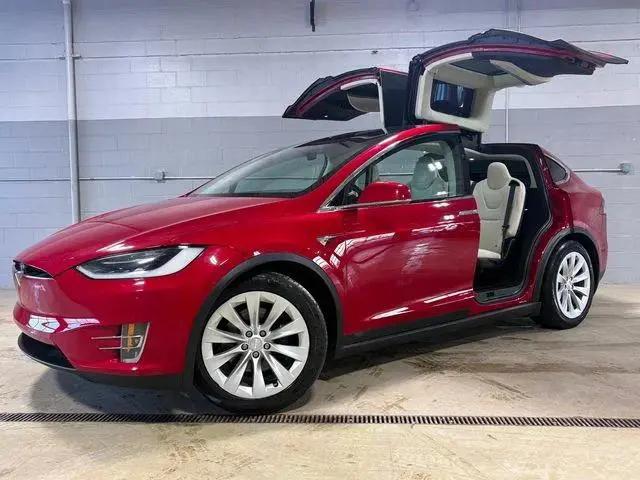 2018 Tesla Model X 75D AWD for sale in East Dundee, IL