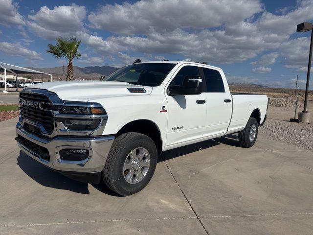 2026 RAM Ram 3500 RAM 3500 BIG HORN CREW CAB 4X4 8 BOX