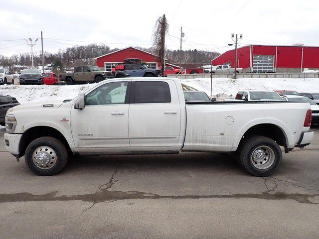 2026 RAM Ram 3500 RAM 3500 LIMITED CREW CAB 4X4 8 BOX