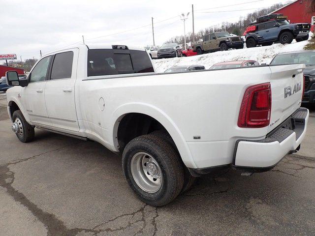 2026 RAM Ram 3500 RAM 3500 LIMITED CREW CAB 4X4 8 BOX