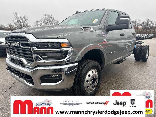 2026 RAM 3500 Chassis RAM 3500 BIG HORN CREW CAB CHASSIS 4X4 60 CA