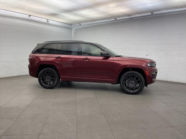 2025 Jeep Grand Cherokee GRAND CHEROKEE SUMMIT RESERVE 4X4
