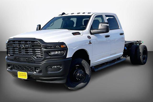 2026 RAM Ram 3500 Chassis Cab RAM 3500 TRADESMAN CREW CAB CHASSIS 4X4 60 CA