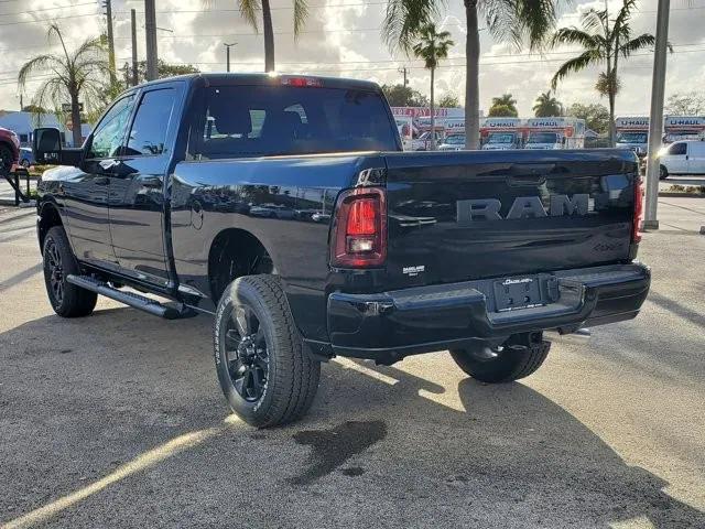 2026 RAM Ram 2500 RAM 2500 BLACK EXPRESS CREW CAB 4X4 64 BOX