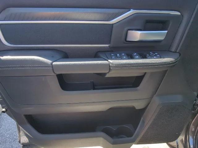 2026 Ram 3500 Big Horn Crew Cab 4x4 6'4" Box