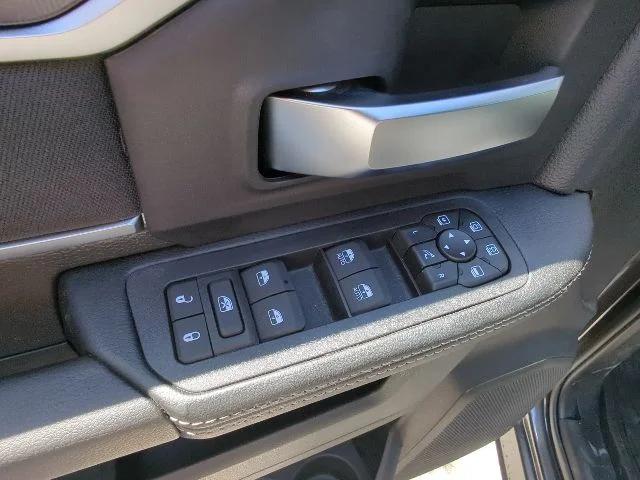 2026 Ram 3500 Big Horn Crew Cab 4x4 6'4" Box