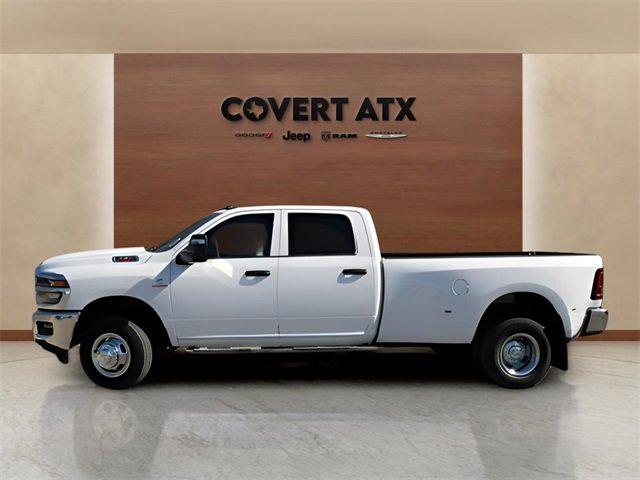 2026 RAM Ram 3500 RAM 3500 TRADESMAN CREW CAB 4X4 8 BOX