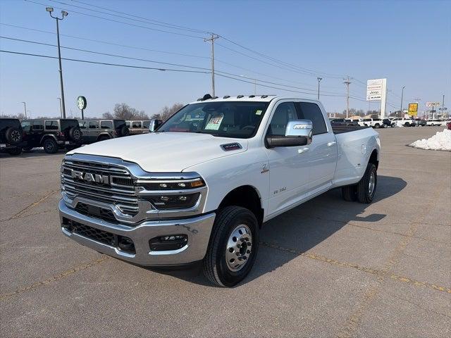 2026 RAM Ram 3500 RAM 3500 LARAMIE CREW CAB 4X4 8 BOX