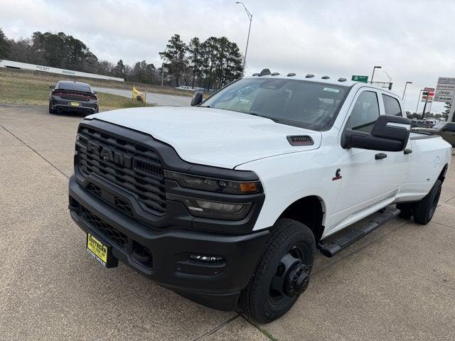 2026 RAM Ram 3500 RAM 3500 TRADESMAN CREW CAB 4X4 8 BOX